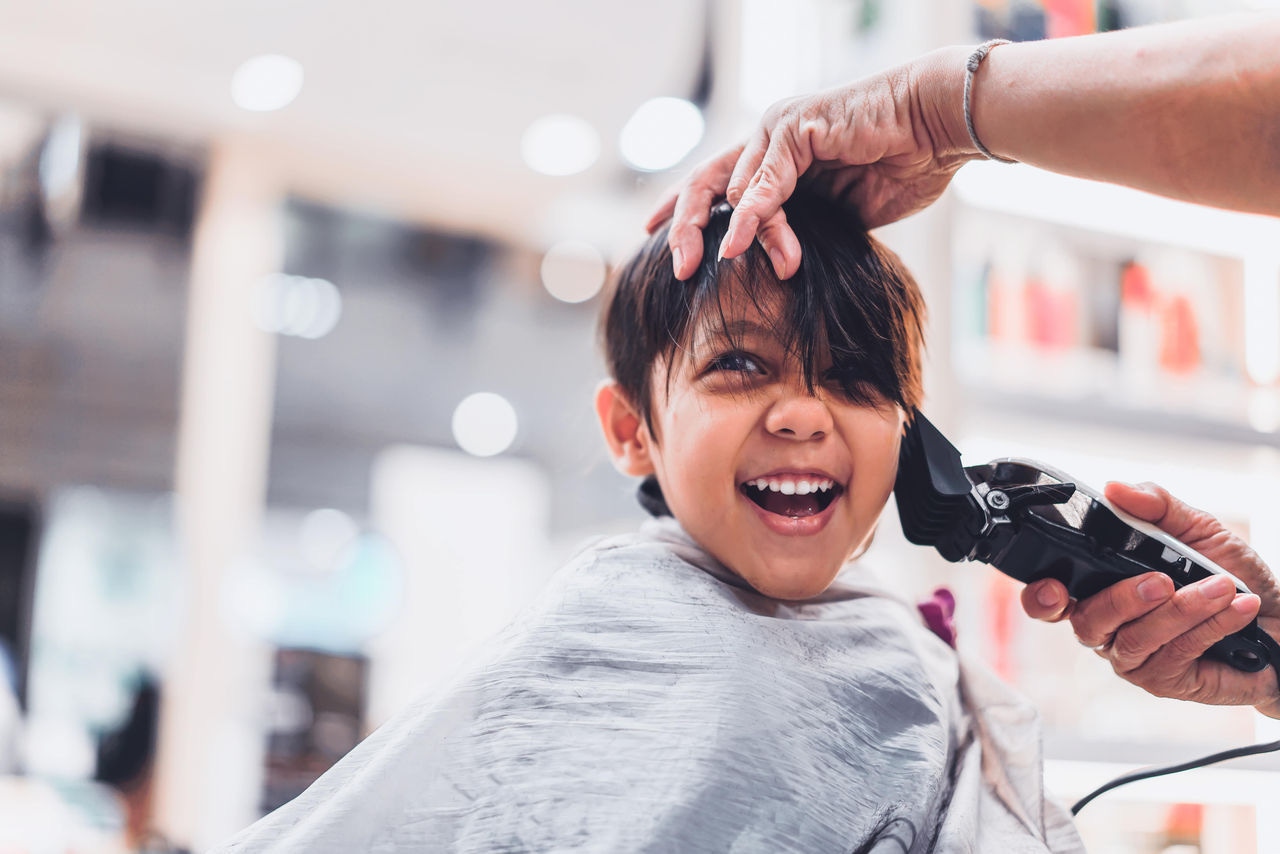 Child at hairdressing salon
